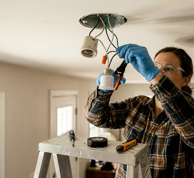 Professional Light Socket Replacement: Your Local Fixture Repair Team in Newark, OH